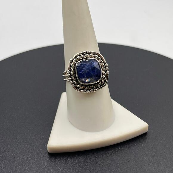 Artisan Twisted Sterling Silver Cushion Cut Deep Blue Kyanite Stone ring Sz  9 - Picture 1 of 8